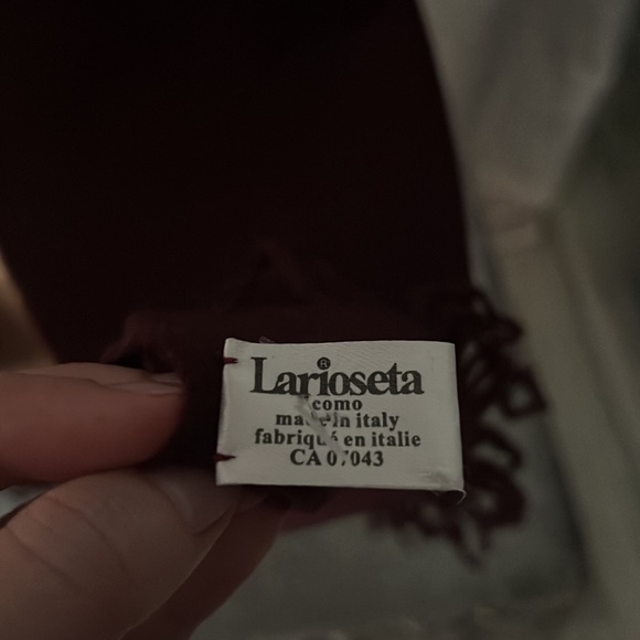 Moschino scarf Swarovski rhinestone crystal diamonds wine red Burgundy purple - Picture 6 of 7